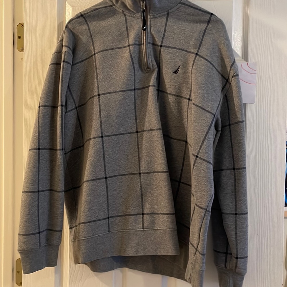 Sweat shirt